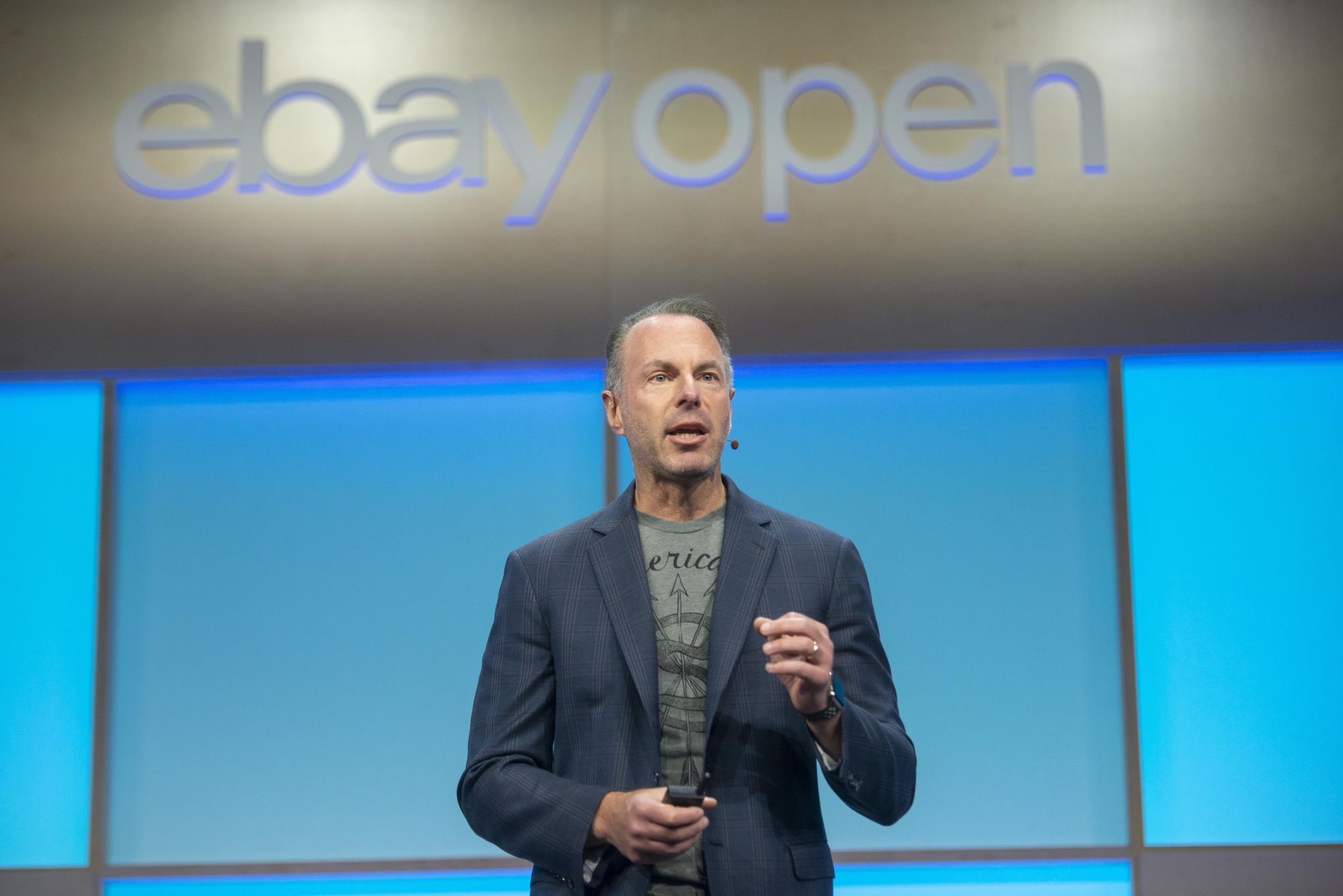 EBay’s Next CEO Inherits a Confounding Puzzle - Bloomberg