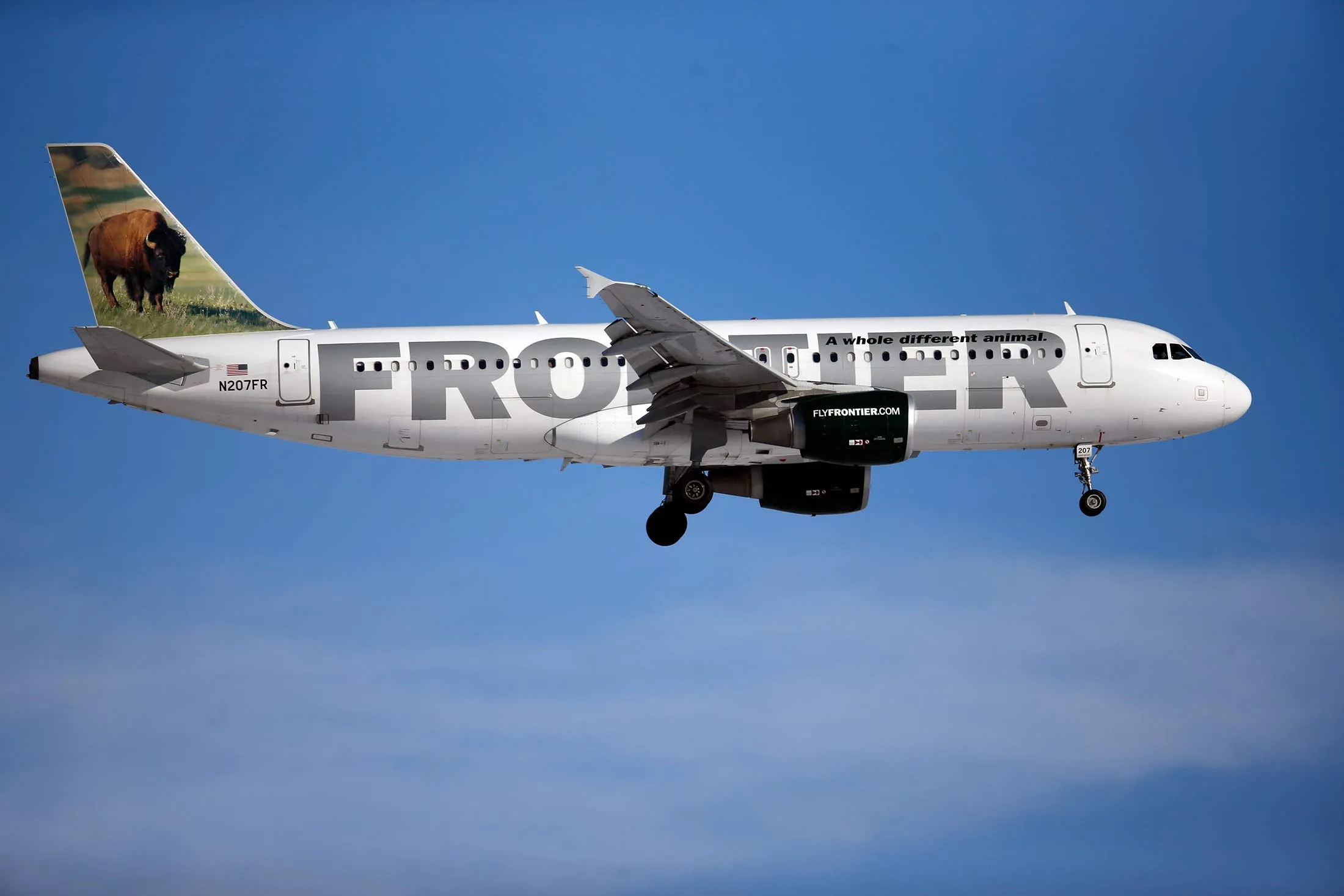 1490993778_frontier-airlines