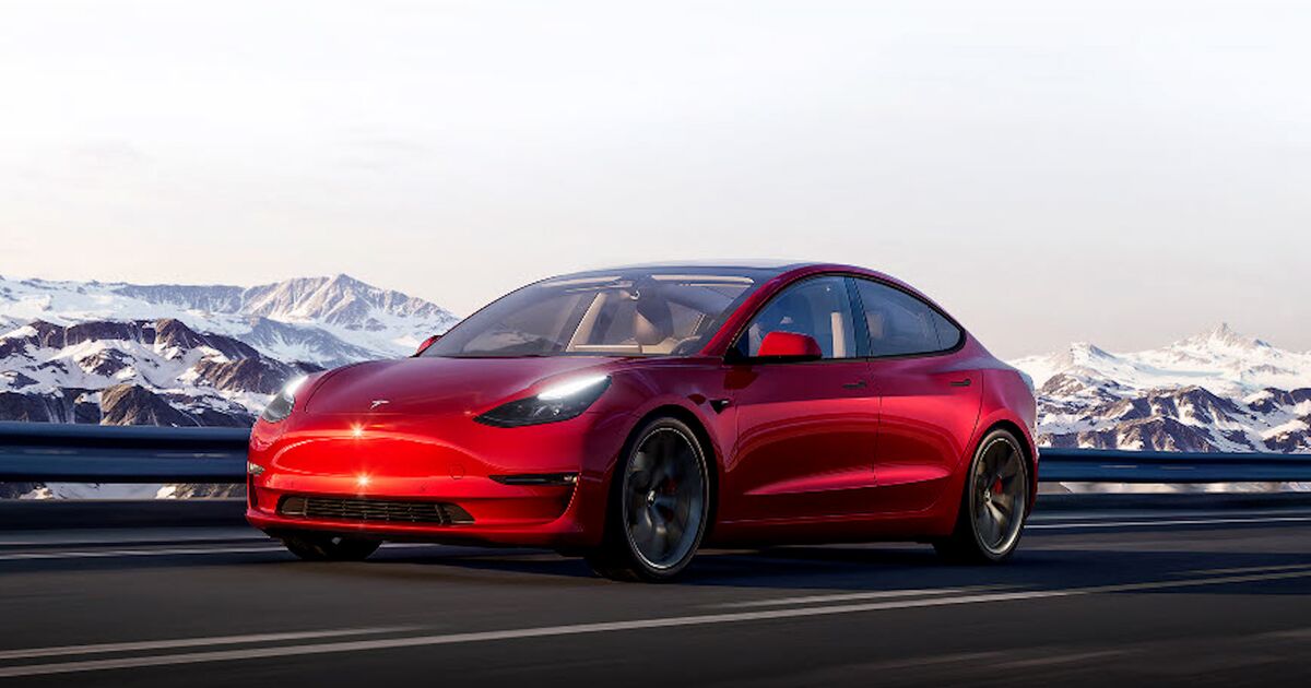 Watch Tesla Refreshes Model 3 Sedan - Bloomberg