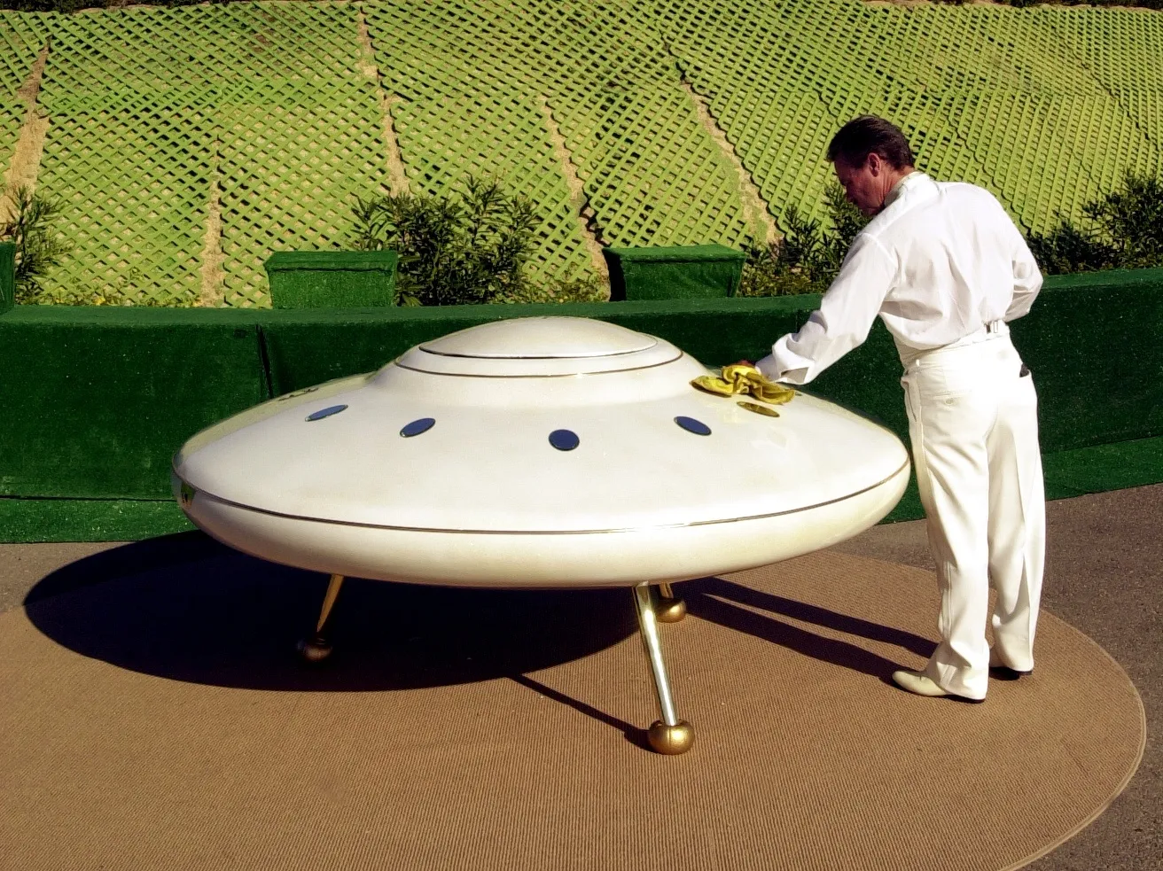 Klaatu would not approve.