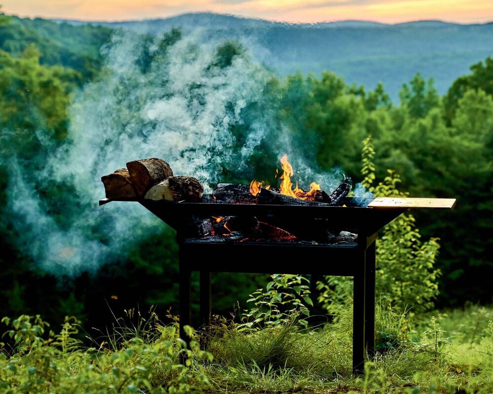 Building Your Own Bbq Grill Is The Backyard Project Of The Summer Bloomberg