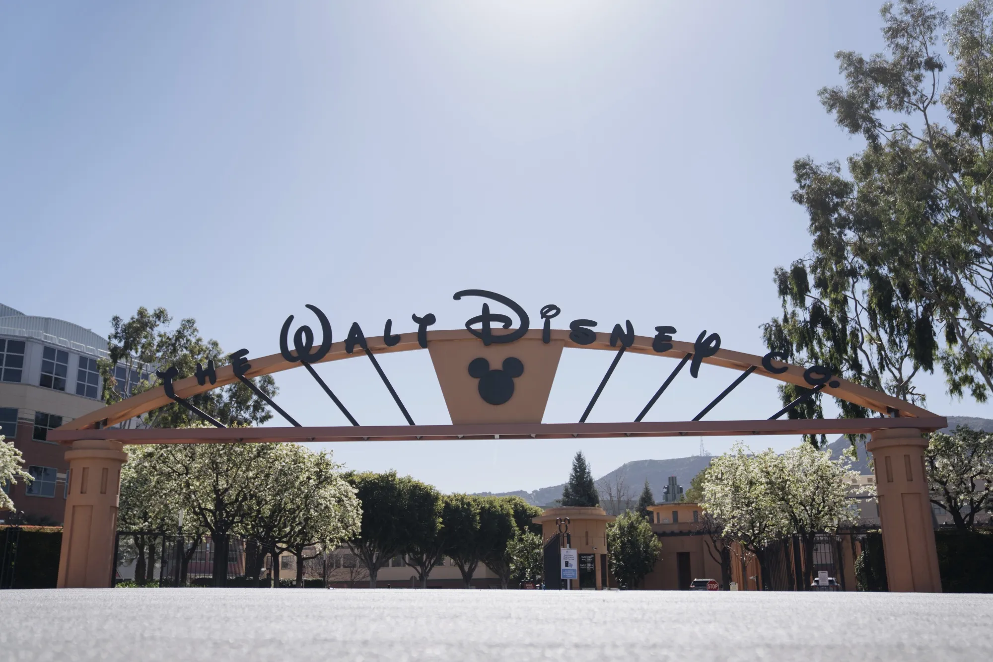 Disney Begins the First Round of 7,000 Expected Job Cuts - Bloomberg