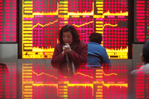 Chinas Stocks Decline Most in Week