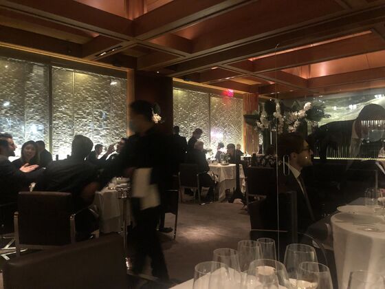 N.Y. Food Scene Gets Le Bernardin Boost With Indoor Dining Back