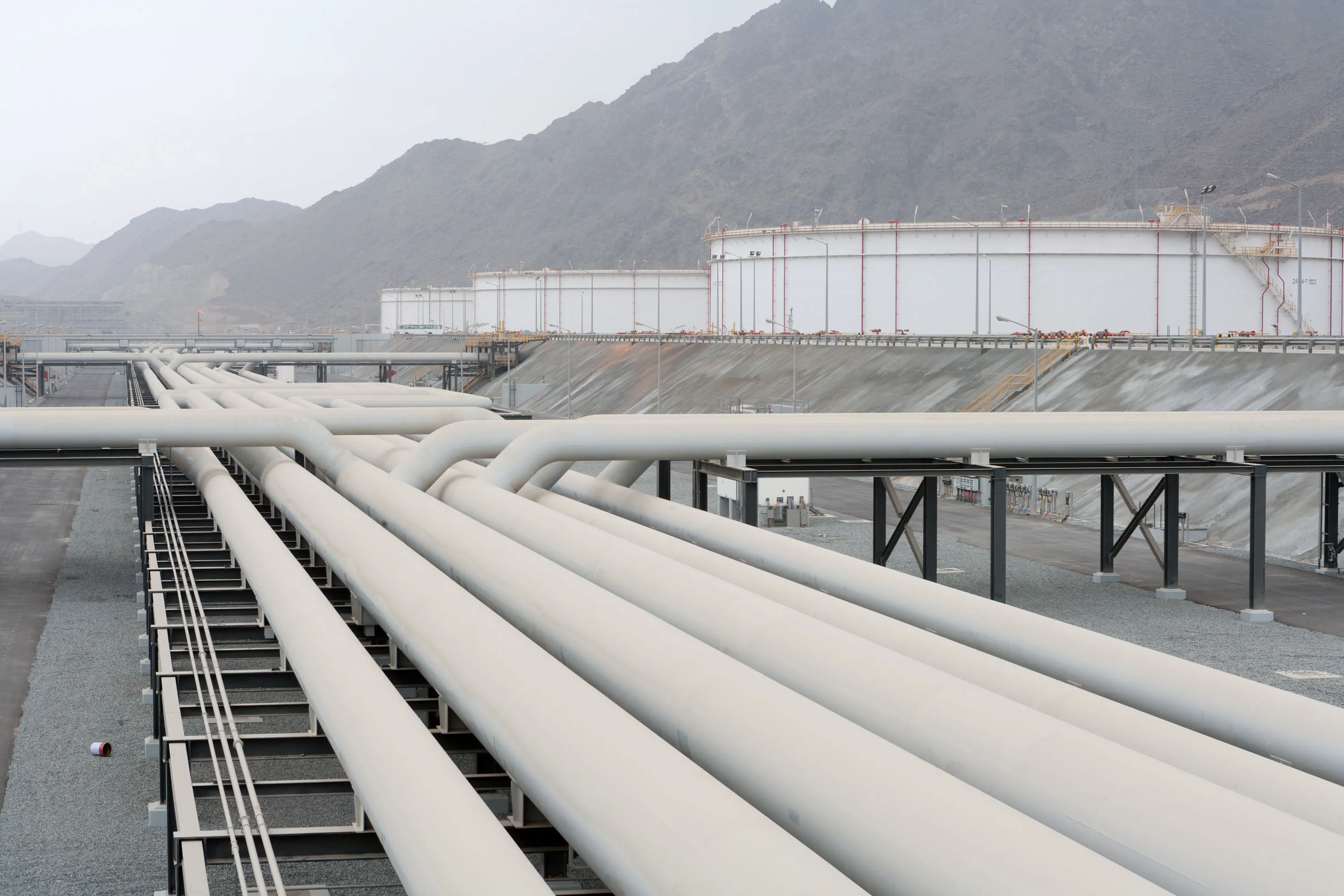 Oil transfer pipes and storage silos&nbsp;at Fujairah port in Fujairah, United Arab Emirates.