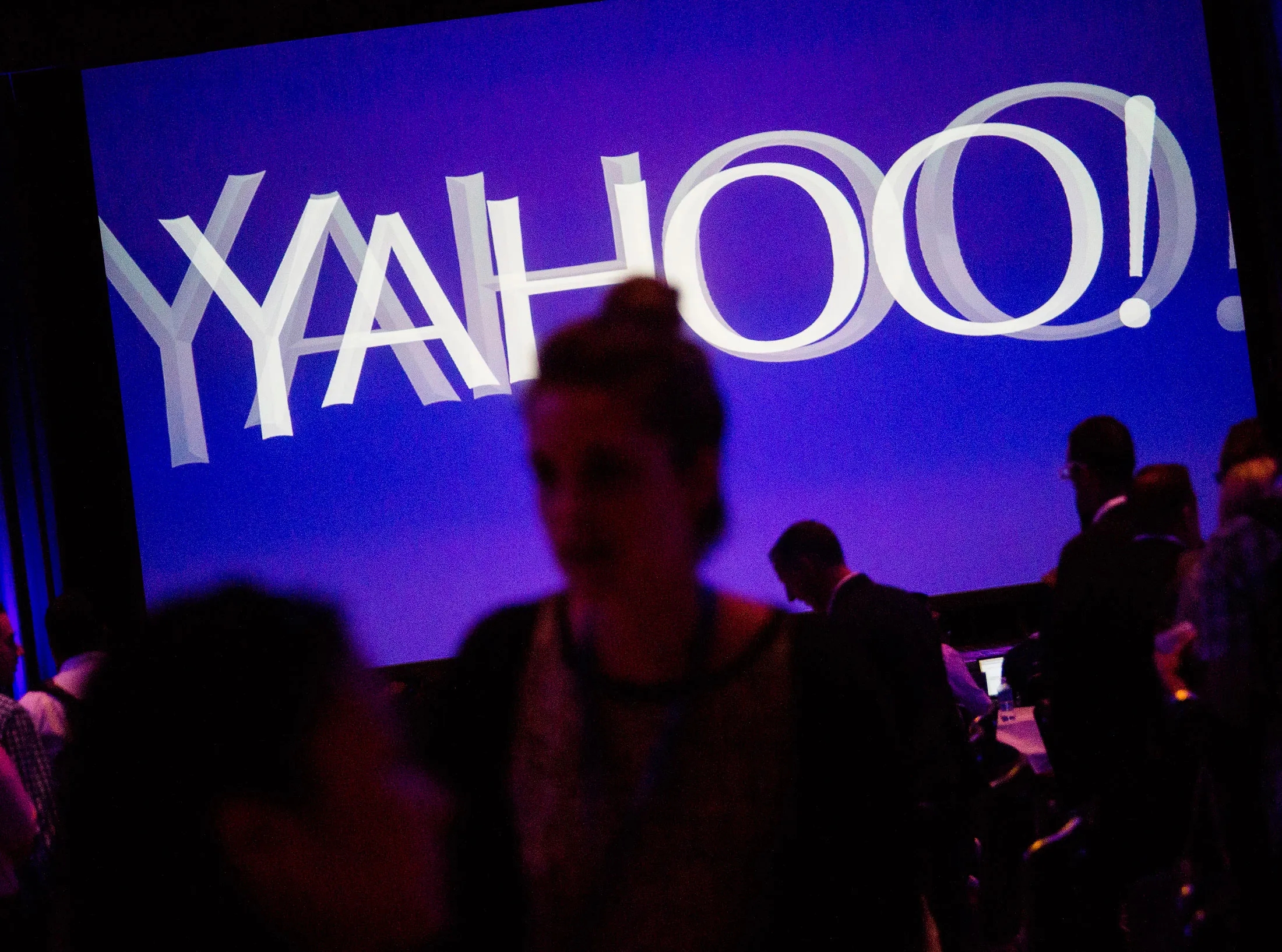 1469444654_YAHOO