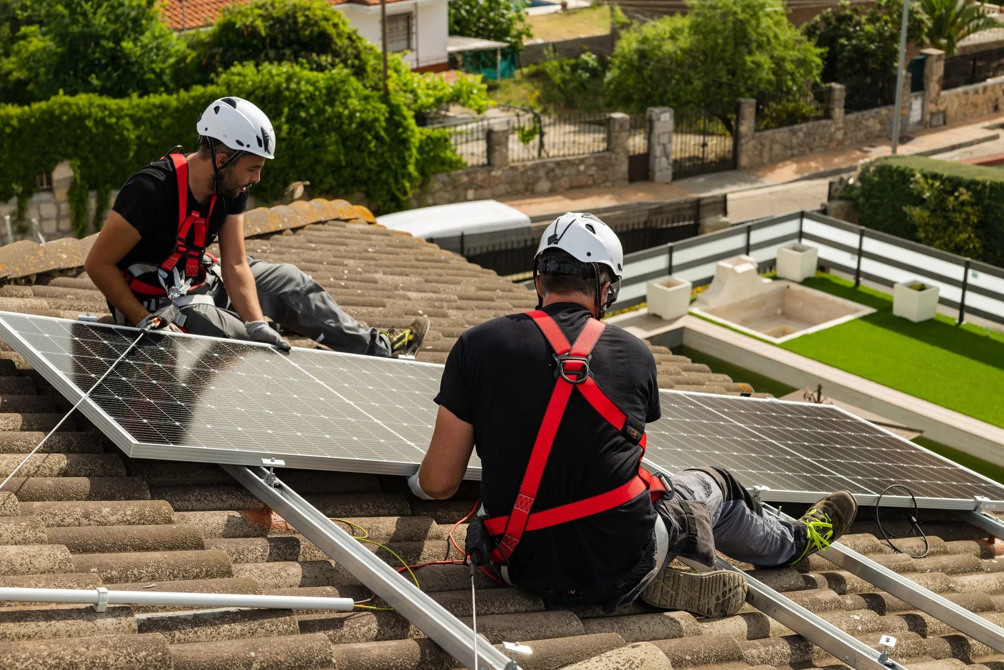 Rooftop Solar Takes Off in Spain as Europe Shuns Russian Gas