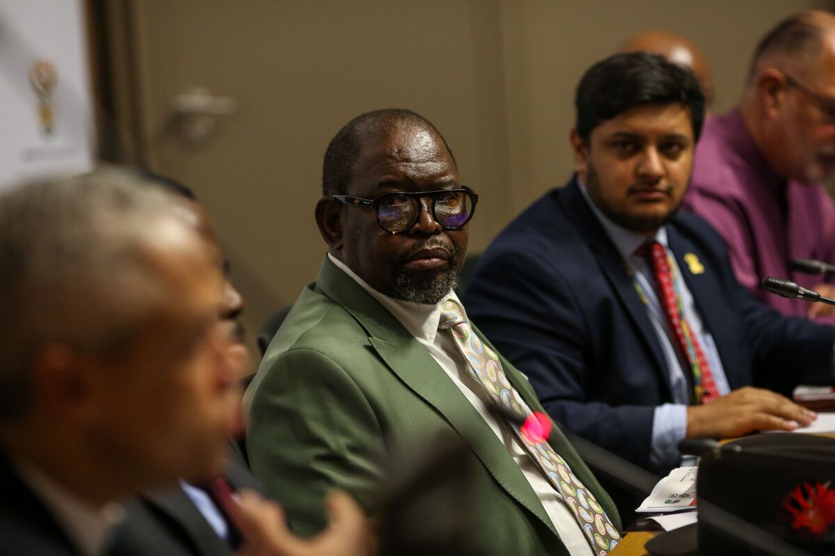 assets.bwbx.io image