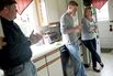 The Recovery Squeezes the Middle Class