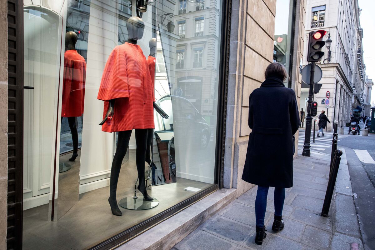 France Seeks to Ban Fashion Brands from Destroying Unsold Goods - PurseBlog