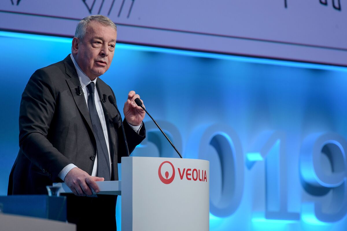 Veolia Pledges Sweetened Suez Stake Offer By Sept 30 Deadline Bloomberg   1200x800 