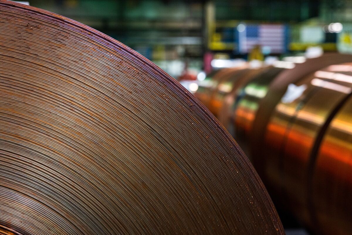 Copper Pushes Higher With Metals Set for Fourth Weekly Advance