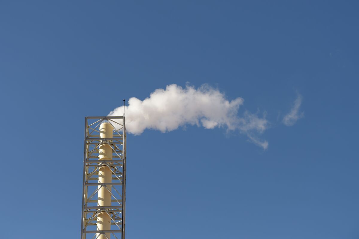 assets.bwbx.io image