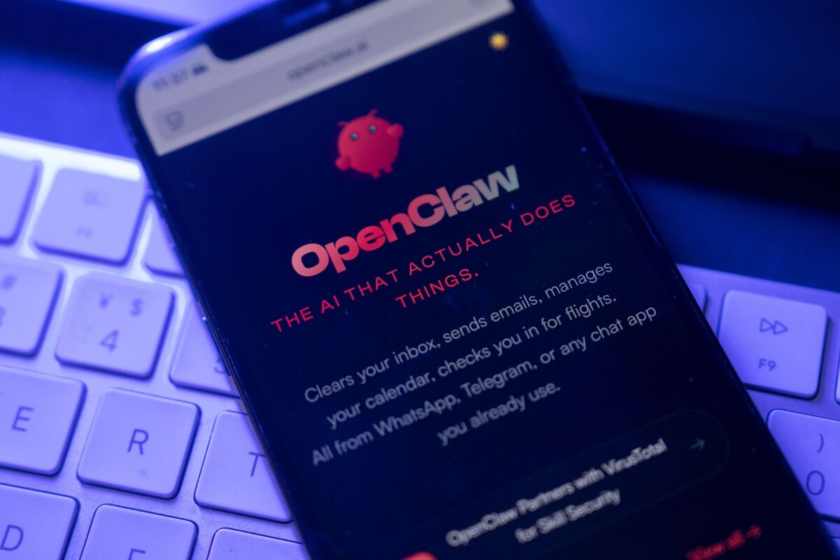 Tencent, Alibaba Due as OpenClaw AI Mania Spreads in China