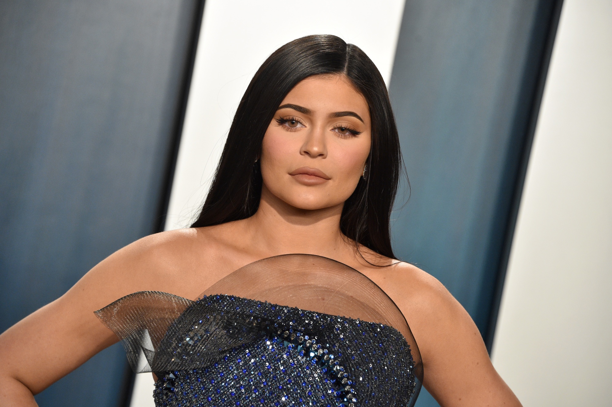 Coty Shares Tumble After Forbes Questions Kylie Jenner S Wealth Bloomberg