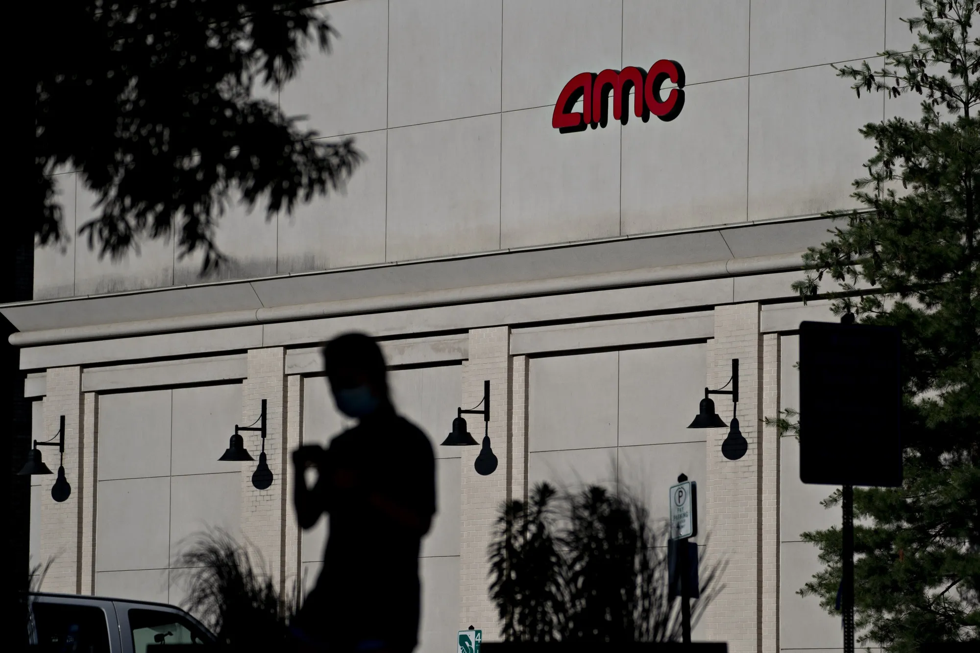 AMC Movie Theatres Ahead Of Earnings Figures 