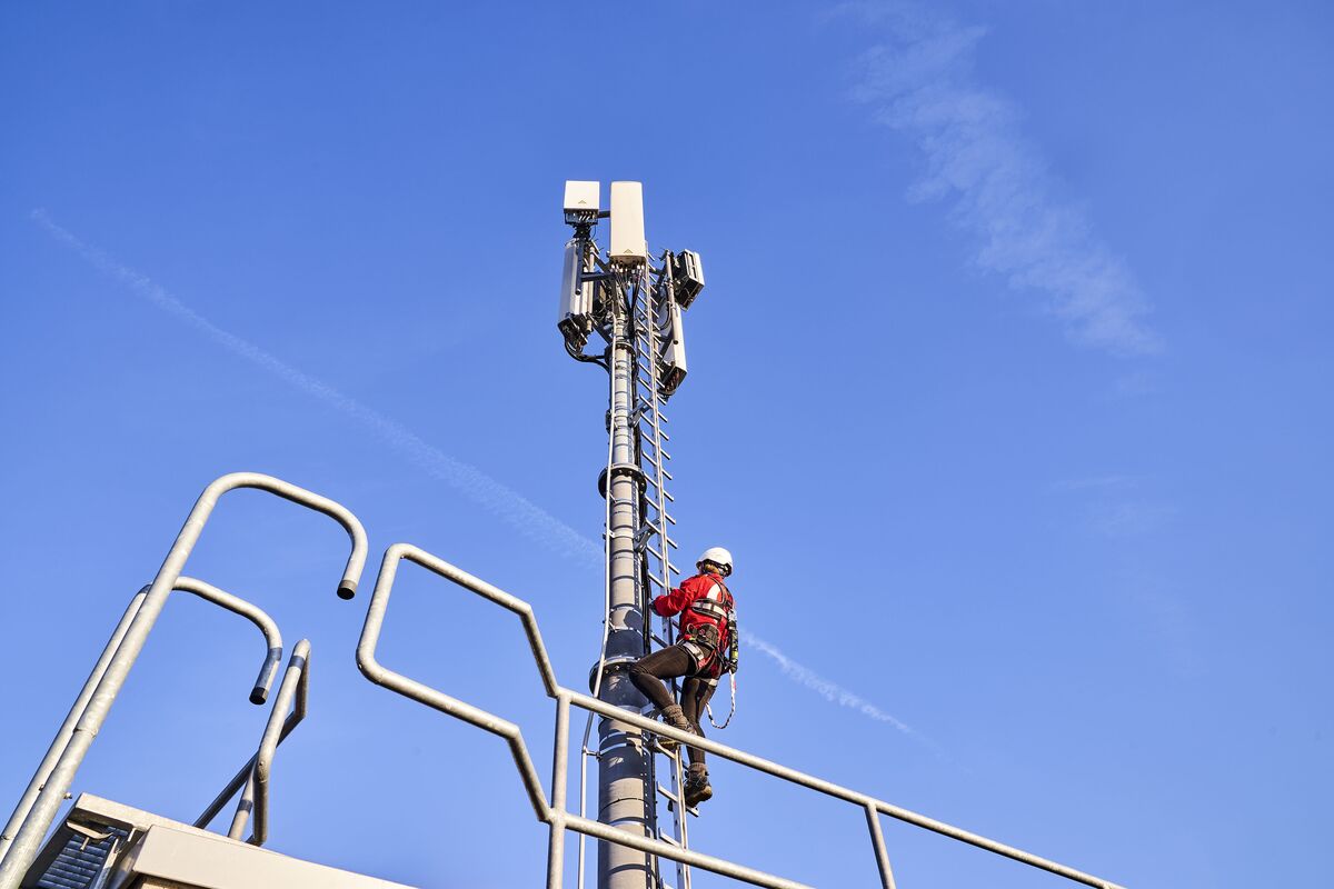 
                            EU Eyes Huawei Ban in Mobile Networks of Member Countries