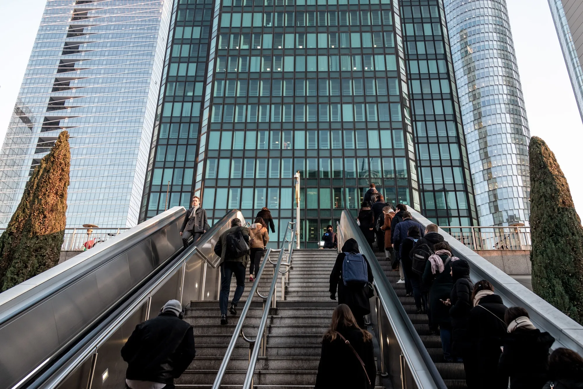 La Defense Business District as U.S. Trade Compromise Hopes Rise