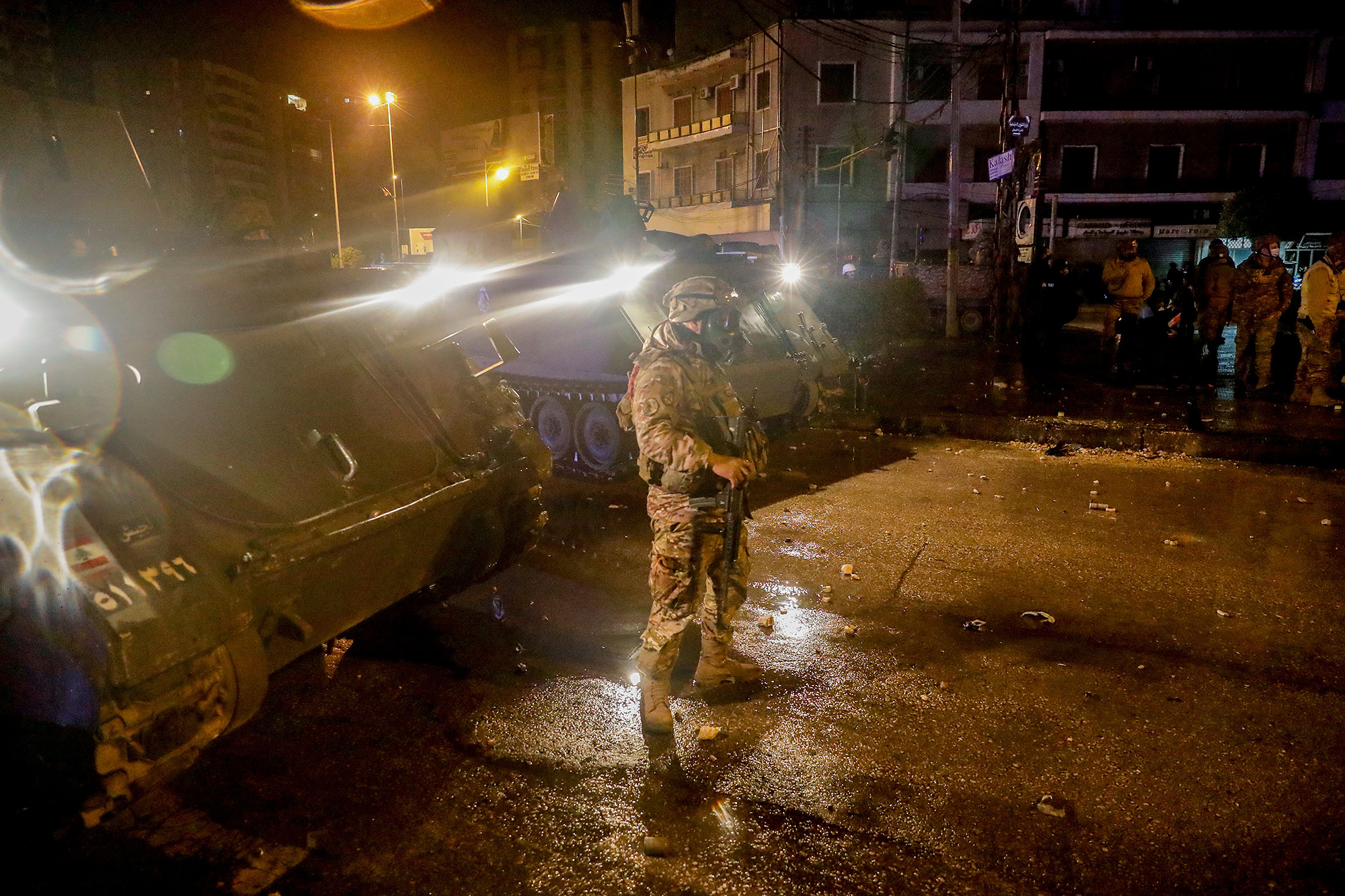 Tense Calm In Northern Lebanese City After Violent Clashes - Bloomberg