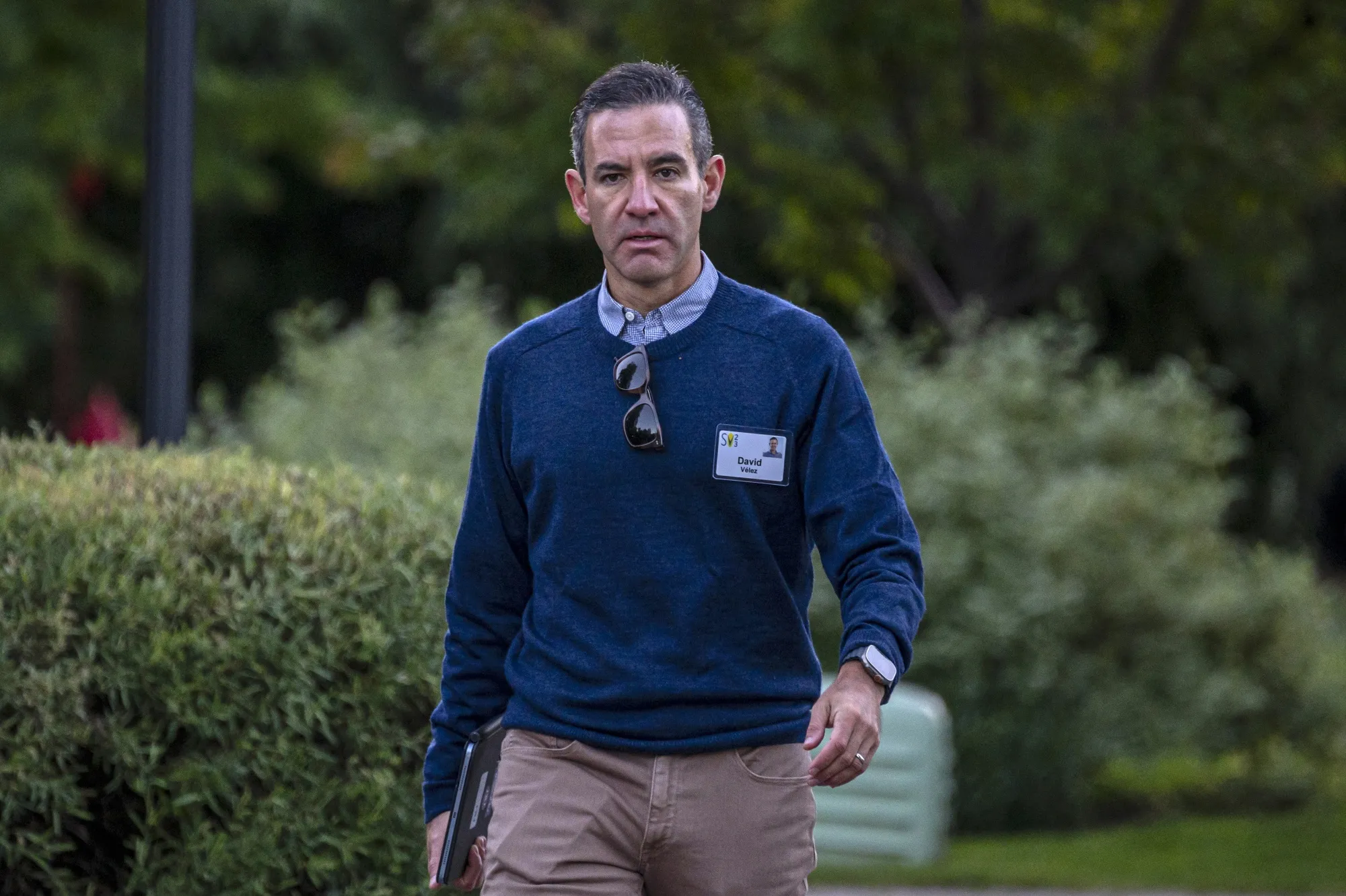 CEO de Nubank, Vélez, vende 3% de participación por US$191M - Bloomberg