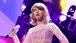 Recording artist Taylor Swift performs onstage during the 2014 iHeartRadio Music Festival at the MGM Grand Garden Arena on September 19, 2014 in Las Vegas, Nevada.
