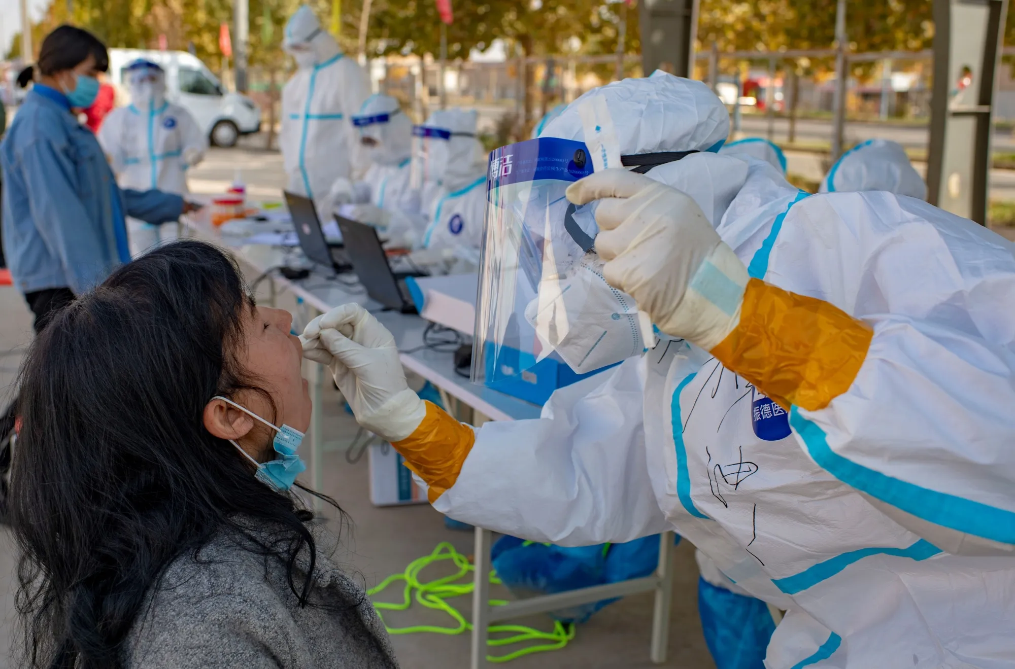 Covid-19 testing in Shufu County of Kashgar Prefecture last week.