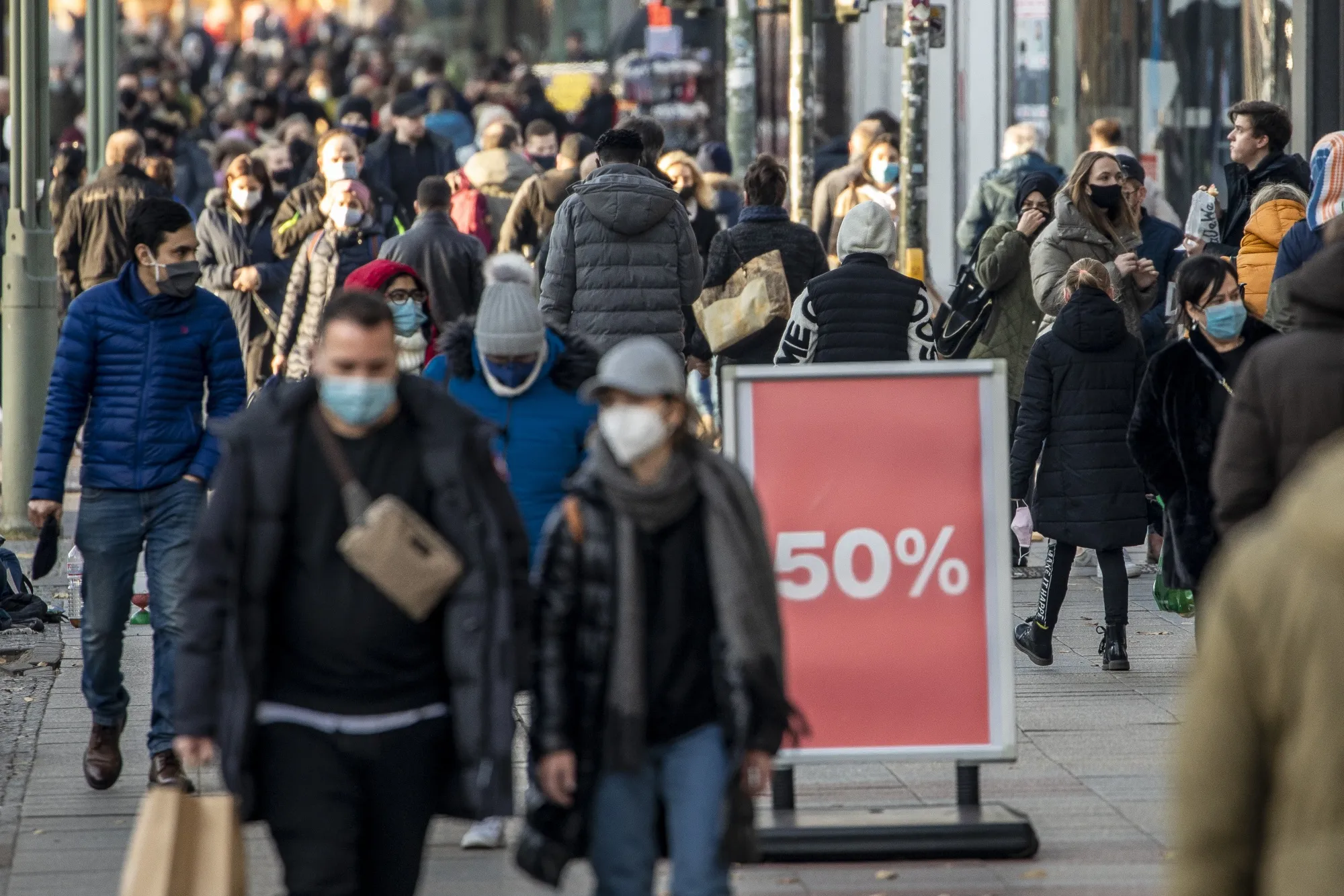 Shoppers on&nbsp;Kurfurstendamm in central Berlin on Dec. 6.