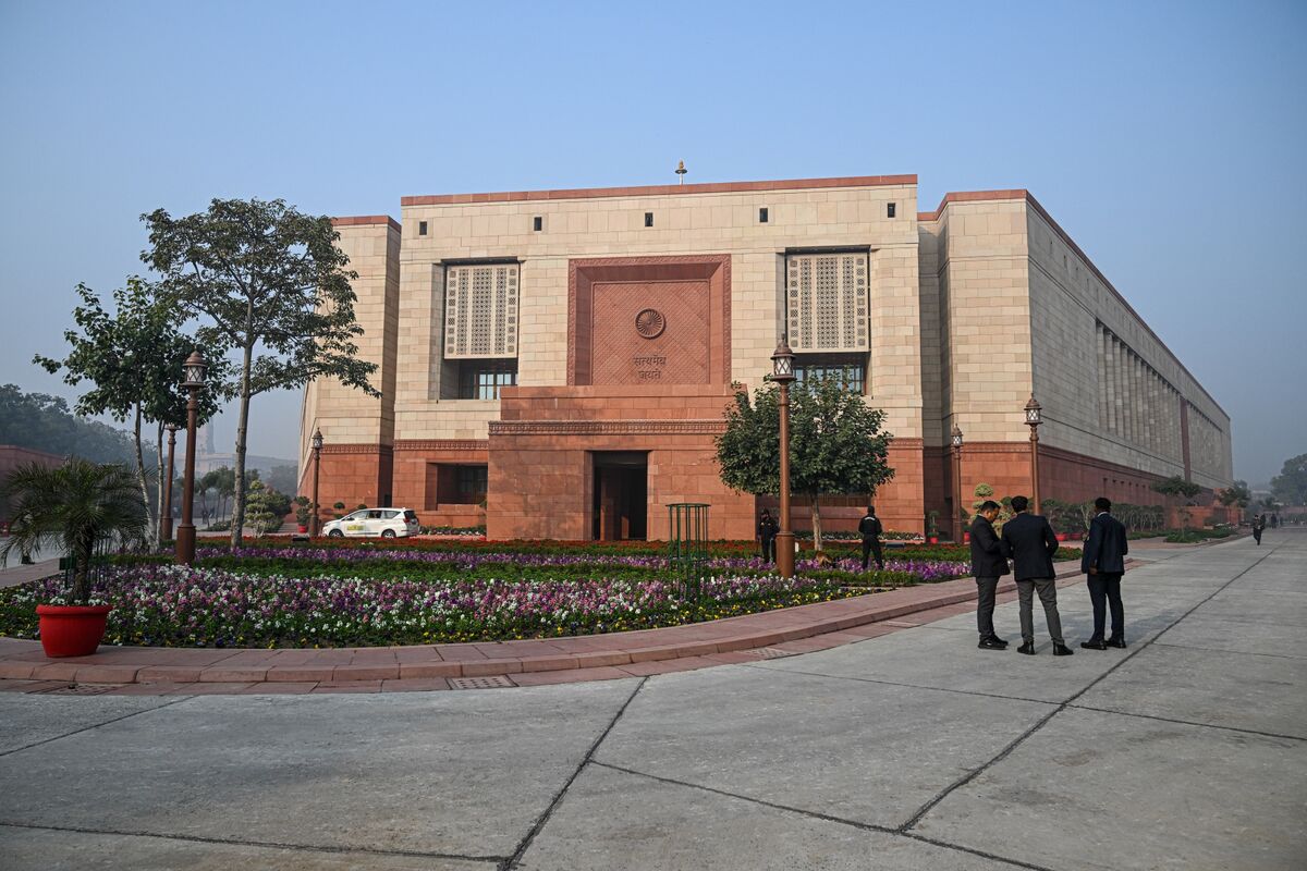 India Clears Tax Breaks for Foreign Investors in Government Debt
