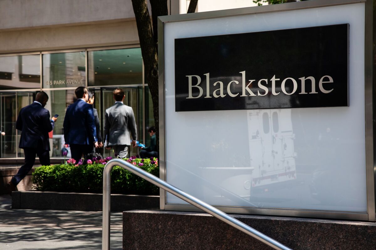 Blackstone $10 Billion Deal Is Latest Bet Property Near Lows