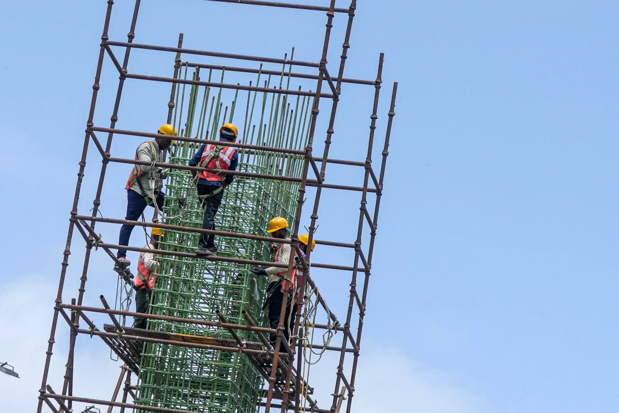 Construction workers in Mumbai.