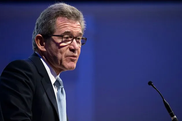 Browne addressing an audience at the Royal Society of Arts in London