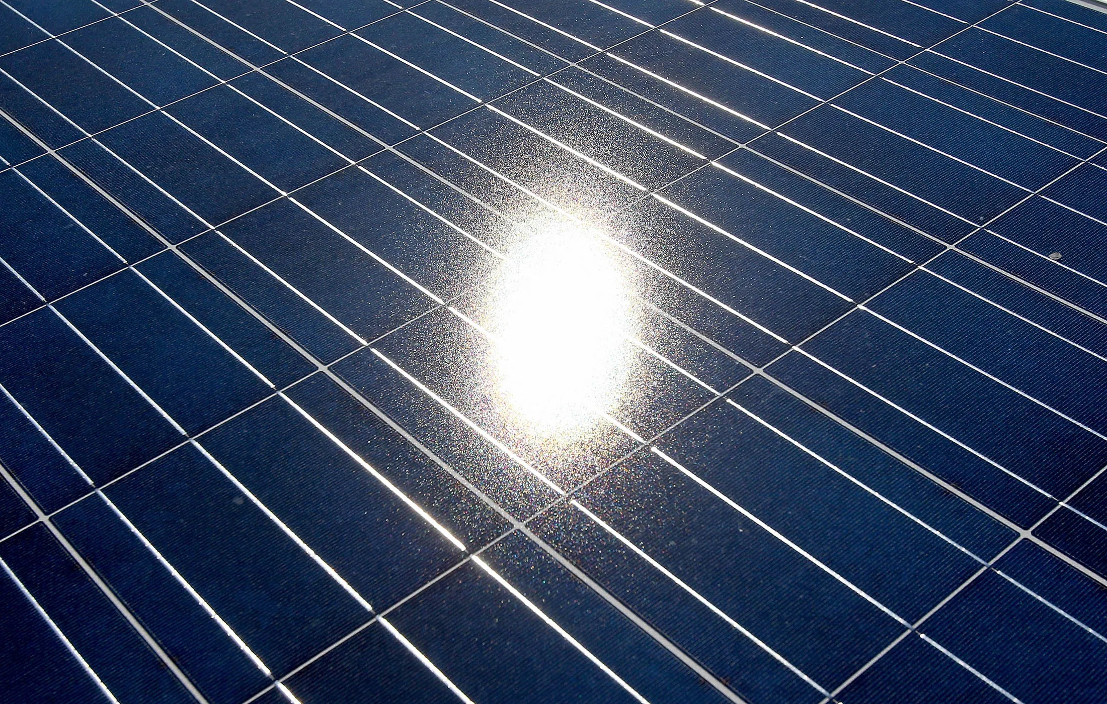 AGL Installs Rooftop Solar System As Labor Party Announce On Renewable Energy Targets