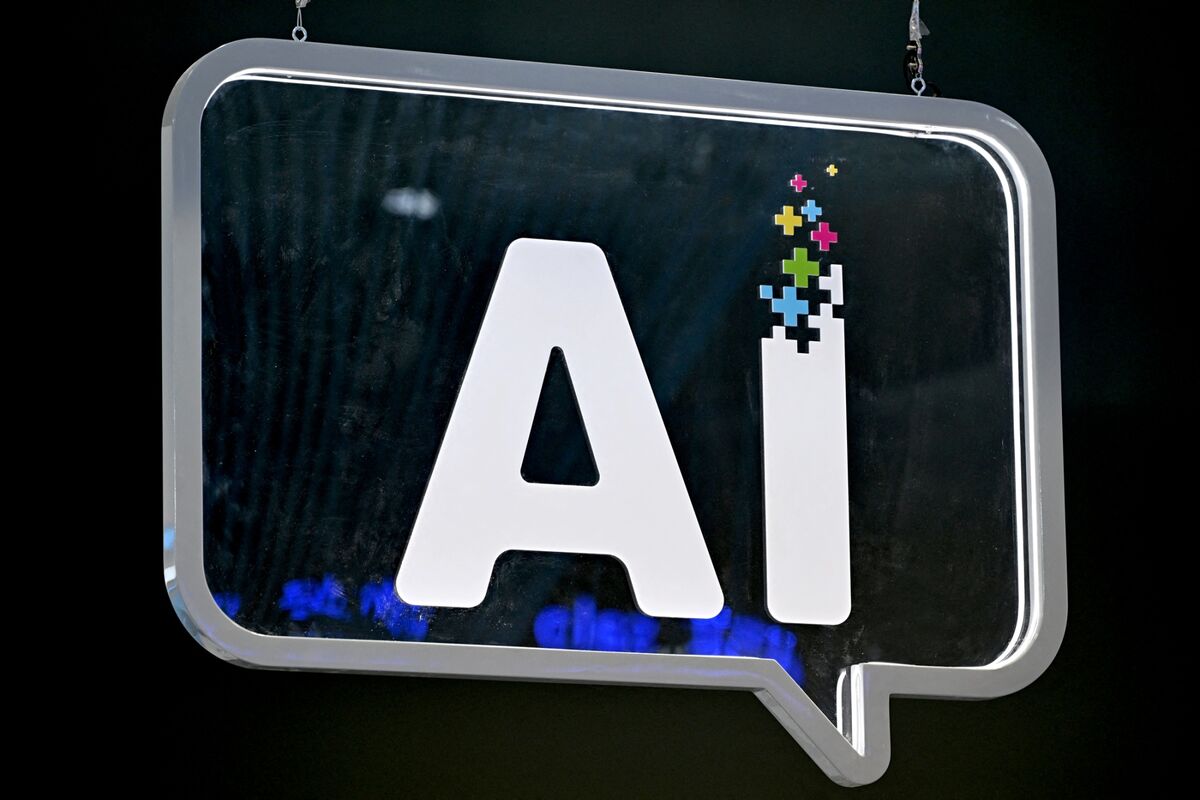 AI contact center startup Crescendo raised $50M from General Catalyst and others at a $500M valuation, and acquired Idaho-based outsourcing company PartnerHero (Newley Purnell/Bloomberg)