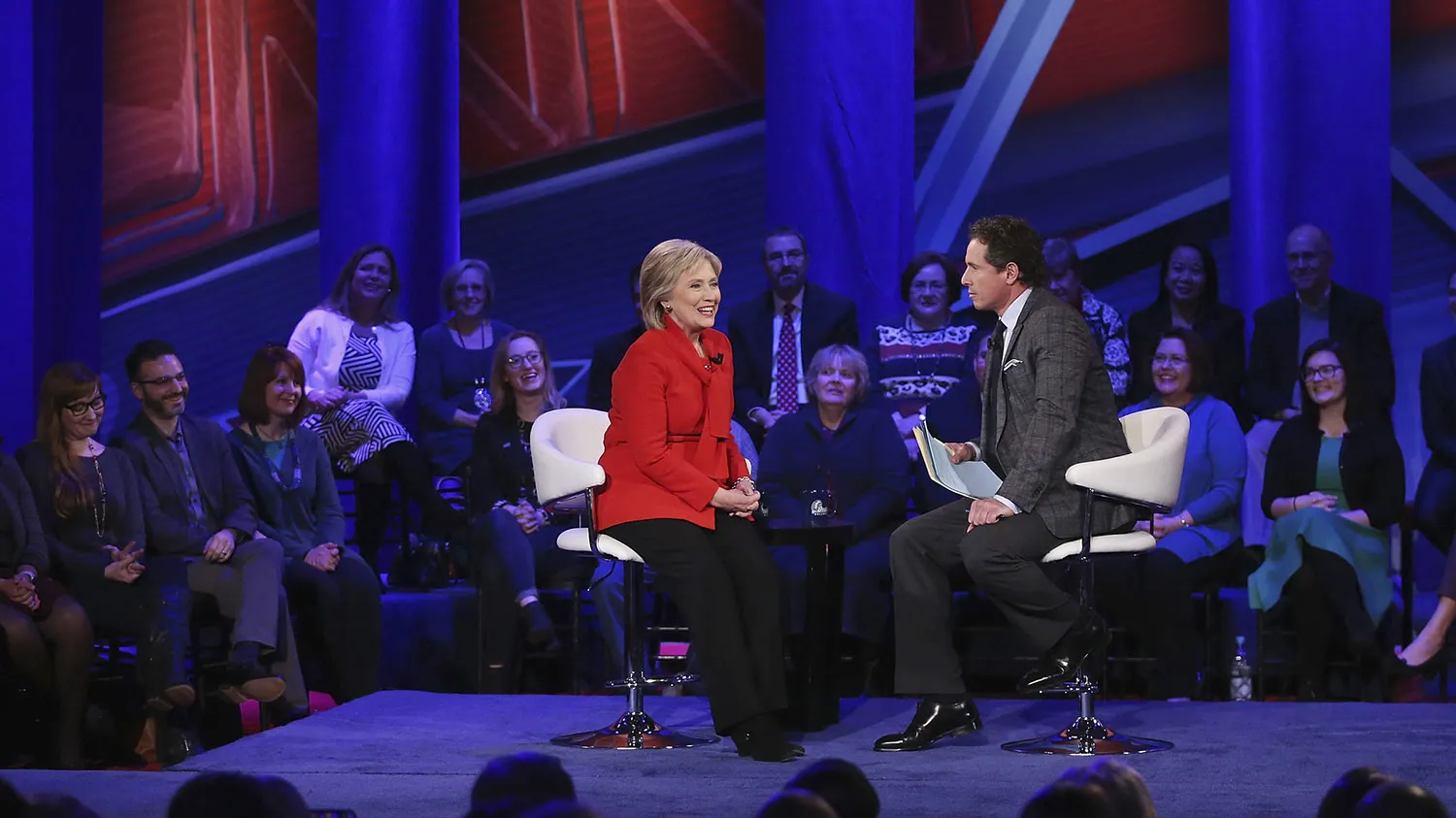 Hillary Clinton speaks at a CNN event with moderator Chris Cuomo in Des Moines, Iowa, on Jan. 25, 2016.
