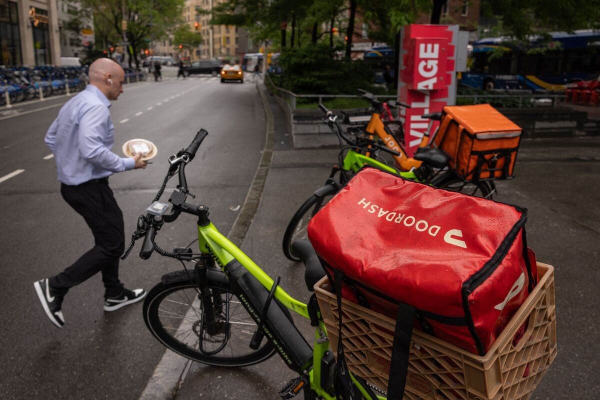 🟪"DoorDash, Grubhub e Uber Eats risolvono la causa contro New York sui limiti delle commissioni ai ristoranti"