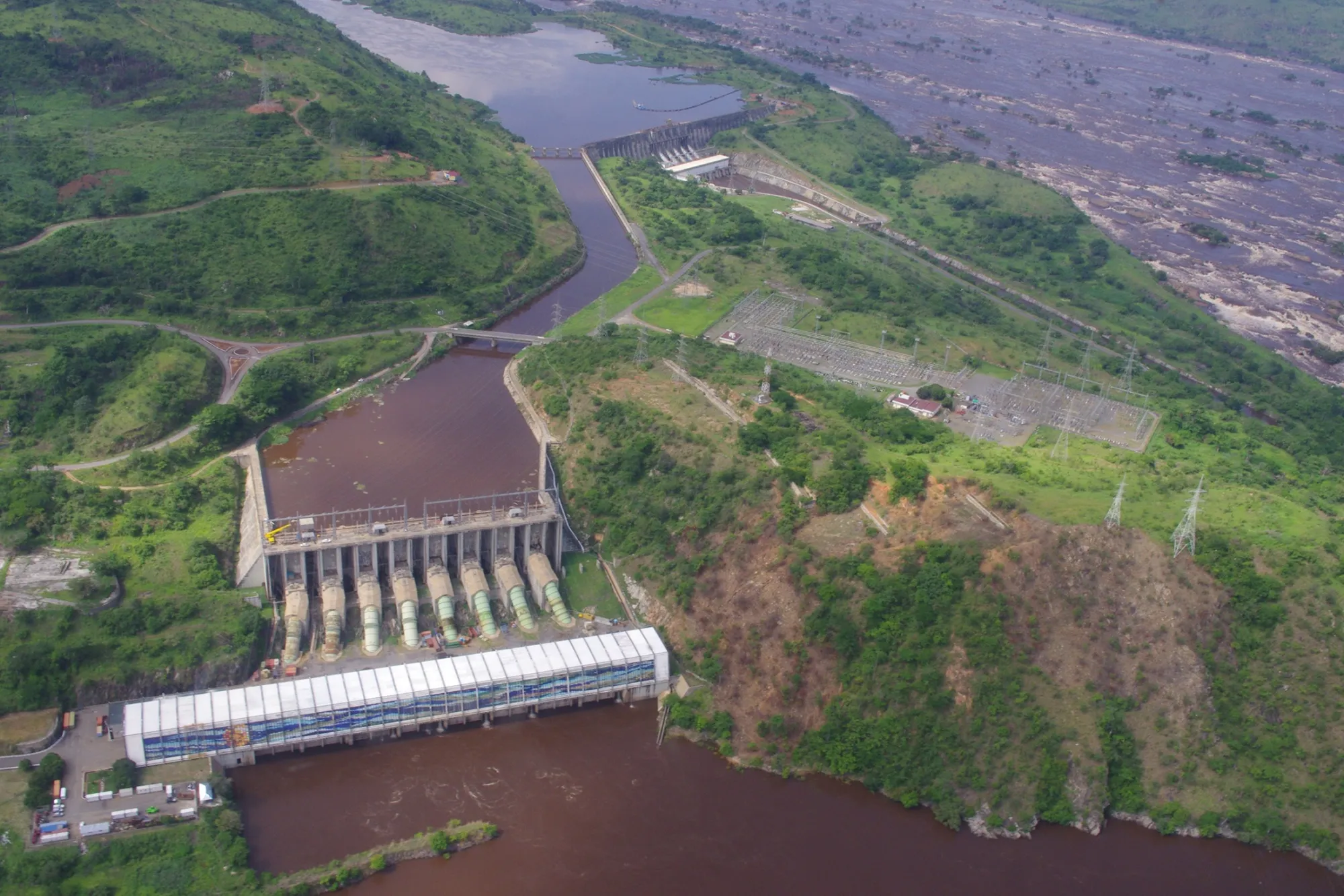 Existing power plants on the Congo river.