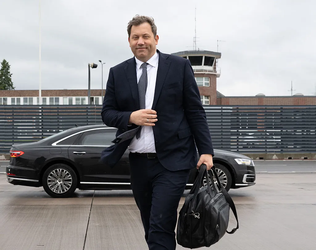 Lars Klingbeil departing for Toronto.