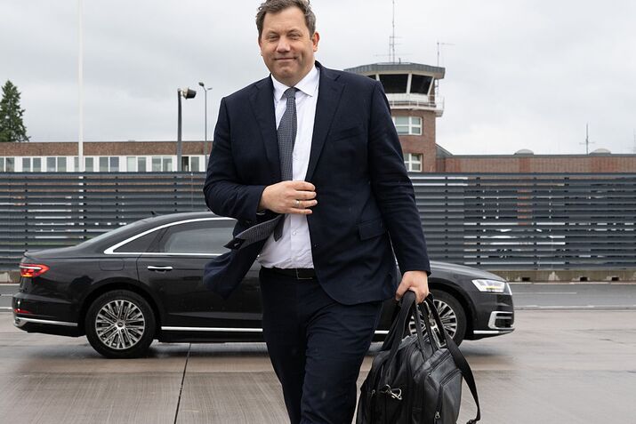 Federal Finance Minister Klingbeil visits Canada