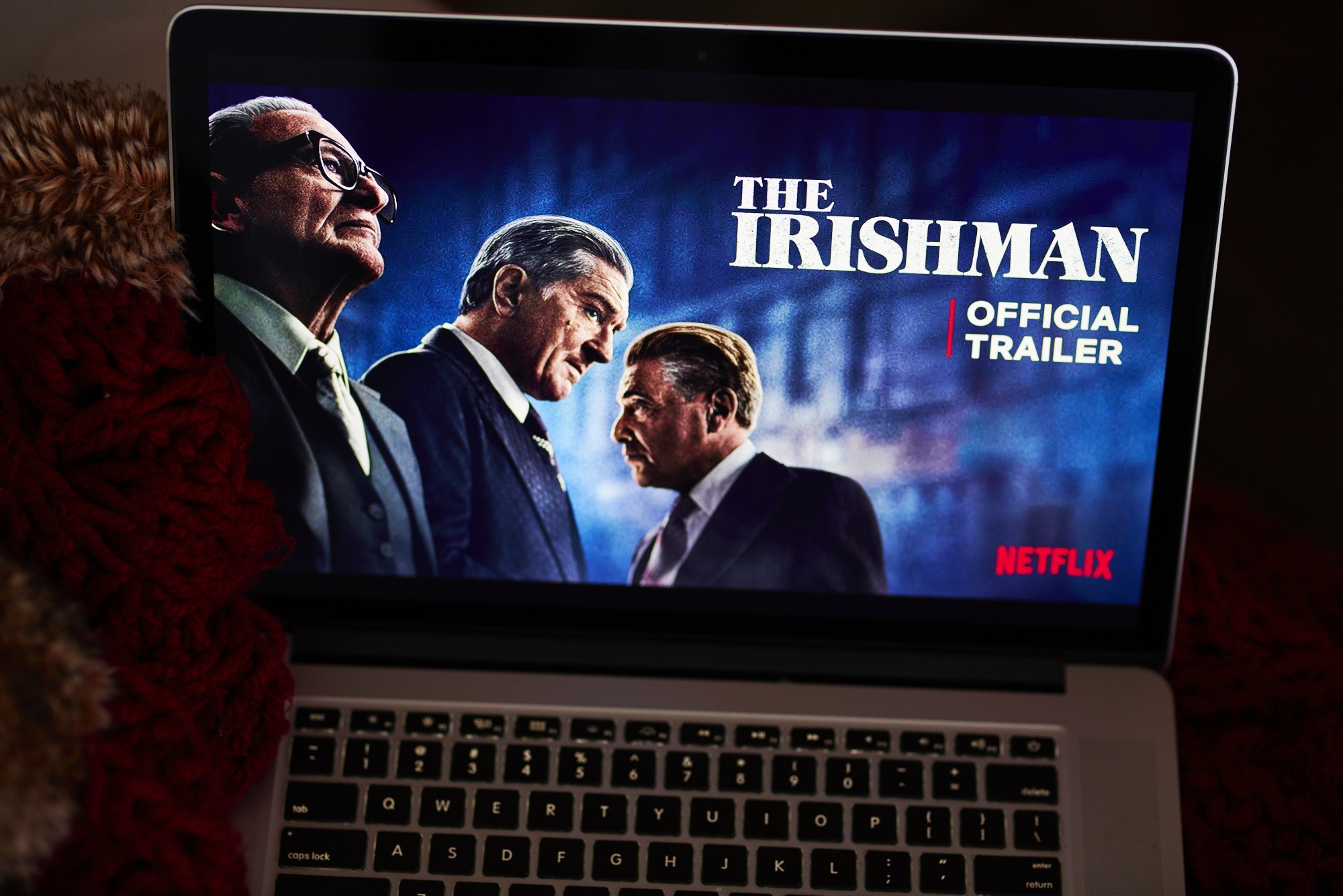 Netflix's test of streaming games is small, but it's poised to be a big  deal