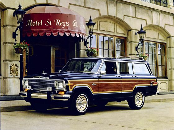 Jeep Targets Cadillac Escalade with $111,000 Grand Wagoneer