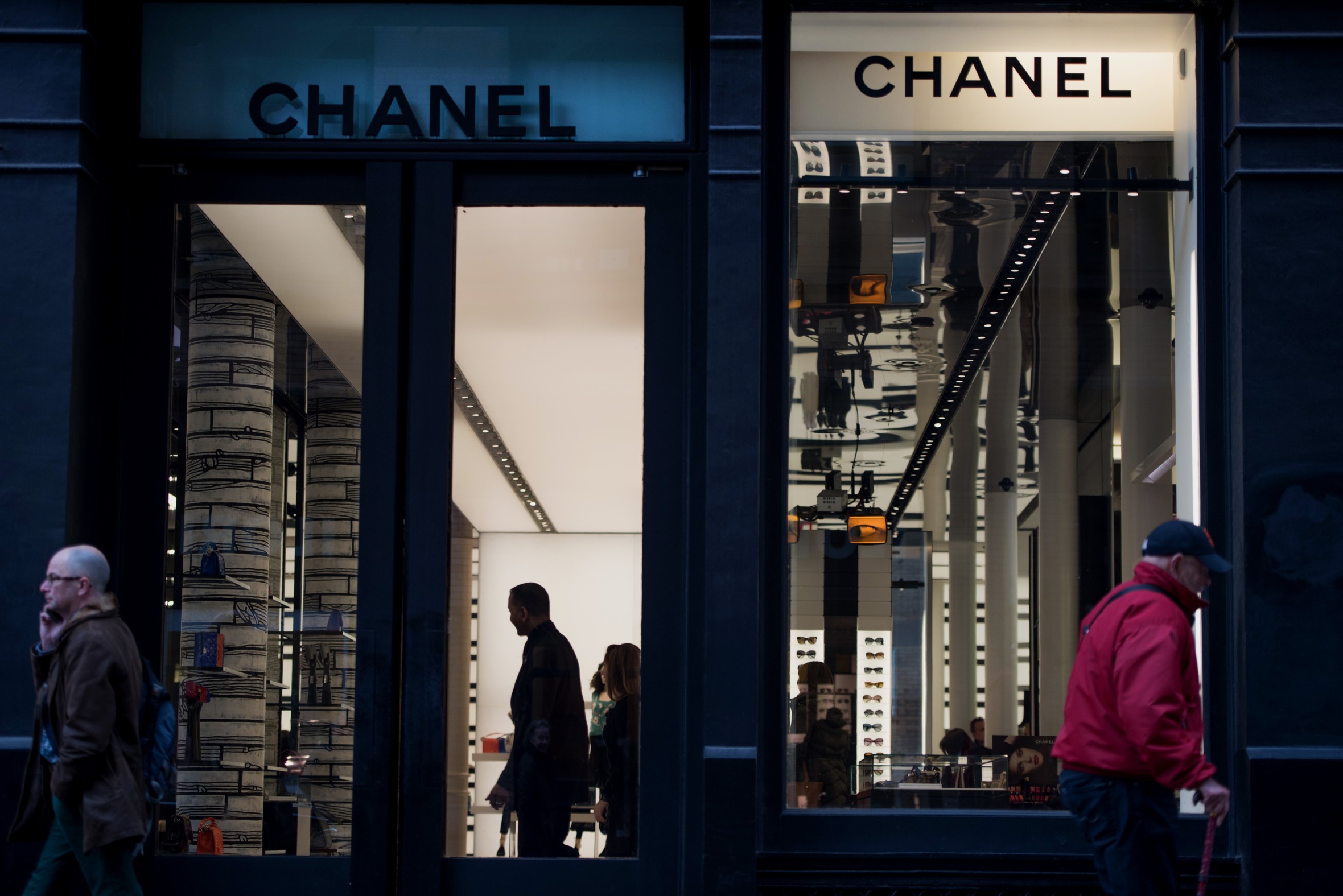Chanel to Expand London HQ in Boost to UK Amid Post-Brexit Economy Concerns  - Bloomberg