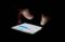 1490921149_hand texting lede