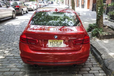 The 340i is available in a six-speed manual or 8-speed automatic transmission. Choose the manual.