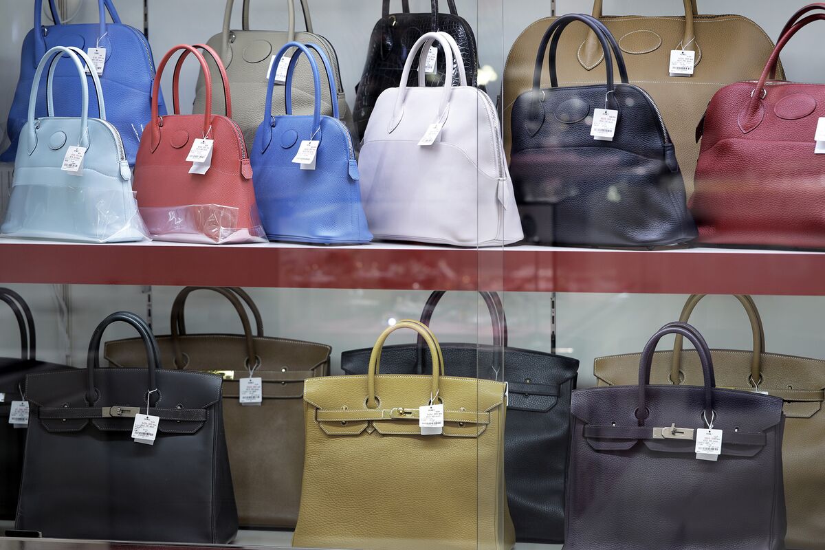 Used Louis Vuitton Bags Propel Pawn-Shop Startup to IPO - Bloomberg
