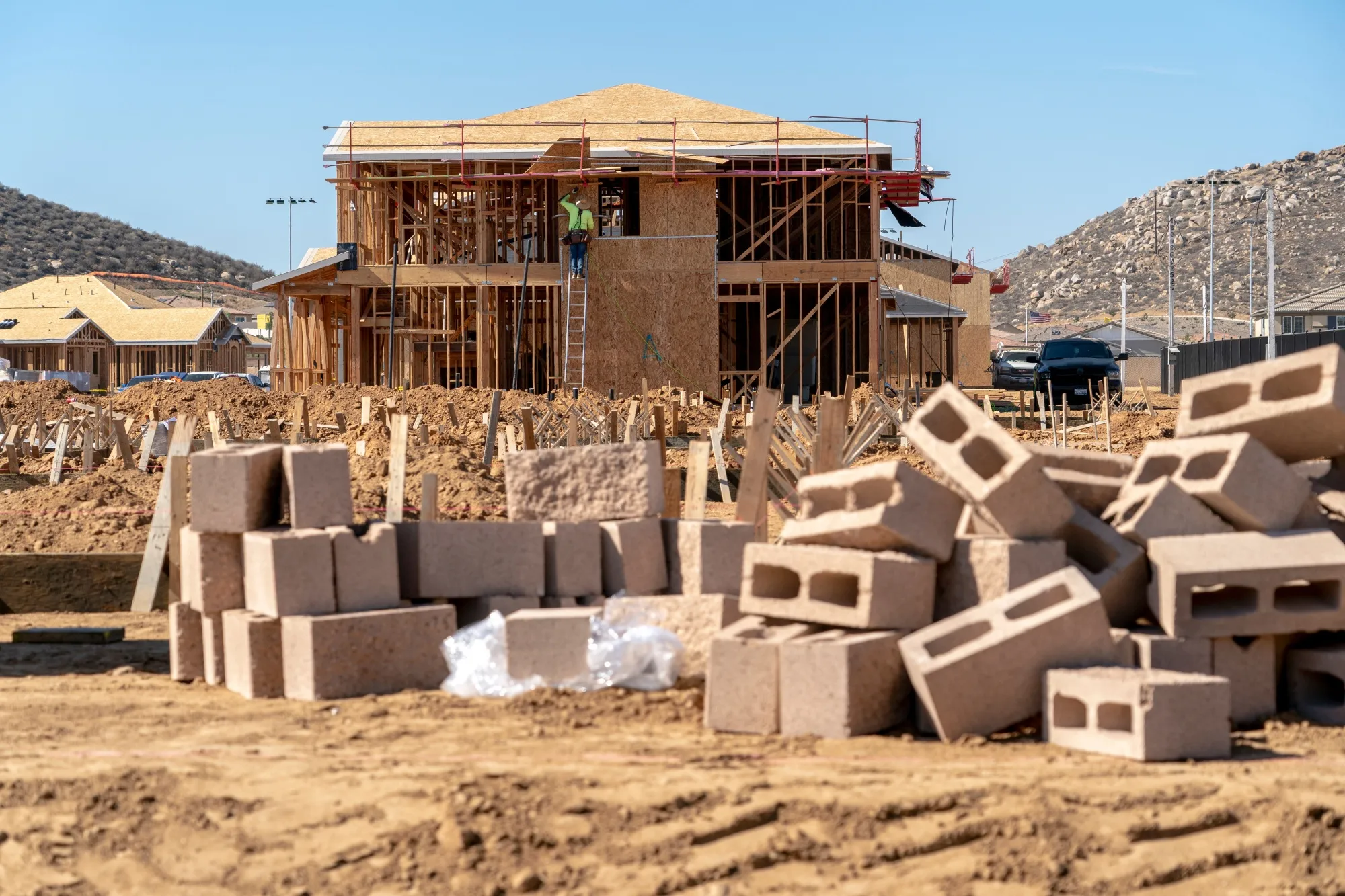 A&nbsp;development emphasizing energy microgrids&nbsp;in&nbsp;California. Construction jobs have held up despite the housing slump.