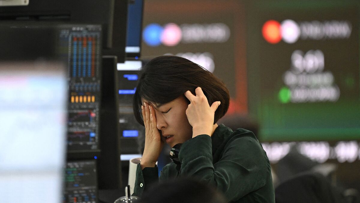 Asian Markets In Free Fall as Iran Saps Sentiment