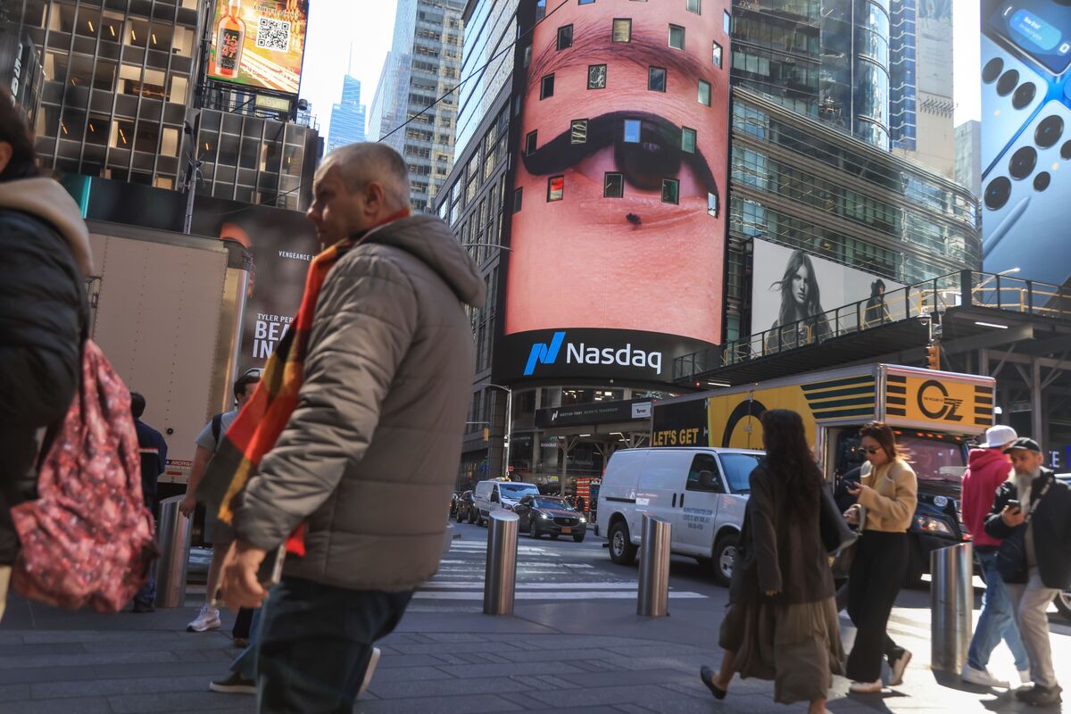 ⚫️ BLOOMBERG: Resistenza dell'economia mondiale ai dazi americani: consumatori e aziende reagiscono positivamente
