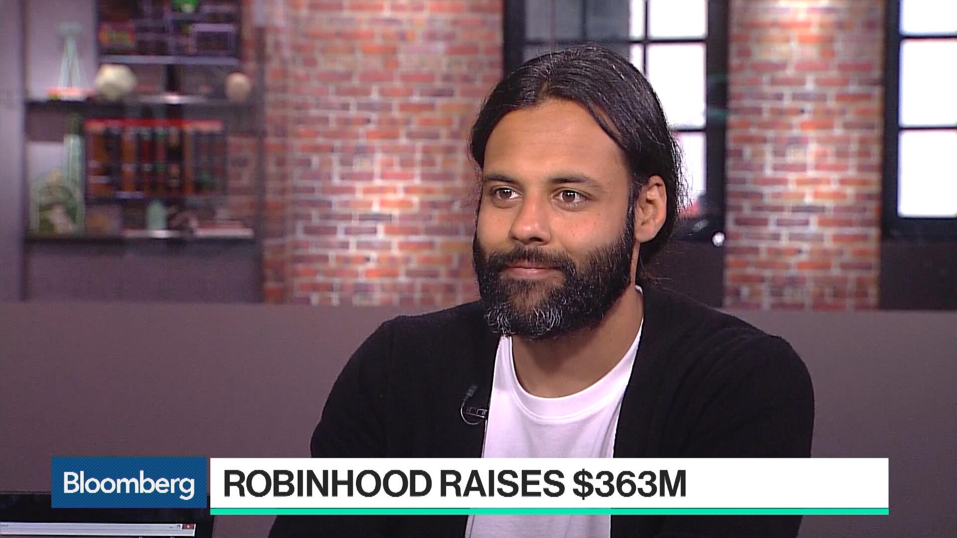 Robinhood Founders Are Billionaires in Silicon Valley Minute - Bloomberg