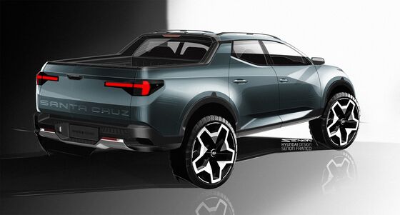 Hyundai Debuts Urban Pickup in Bid to Extend U.S. Sales Gain
