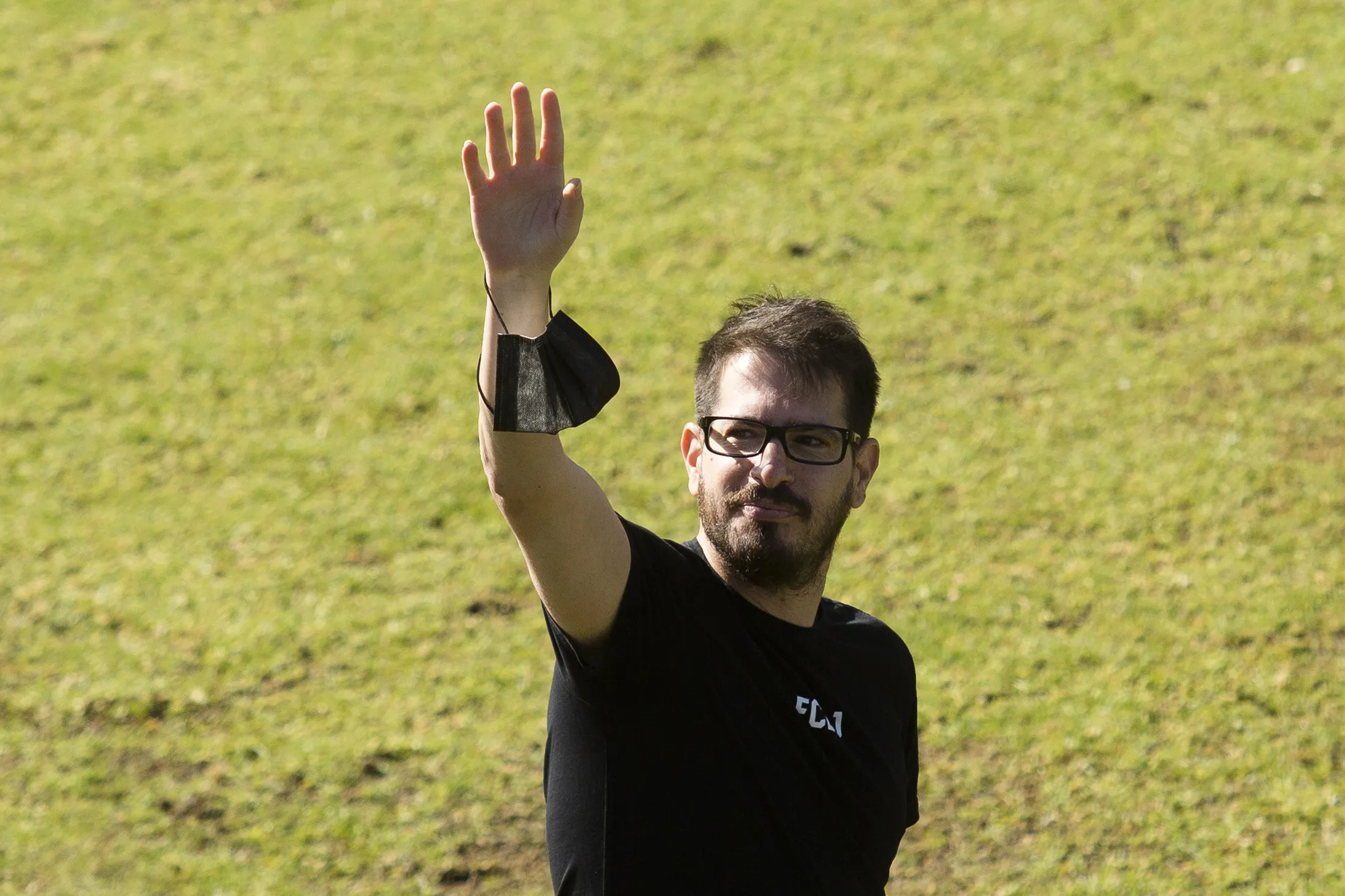 Israeli Football Club Boss Detained in Crypto Fraud Case - Bloomberg